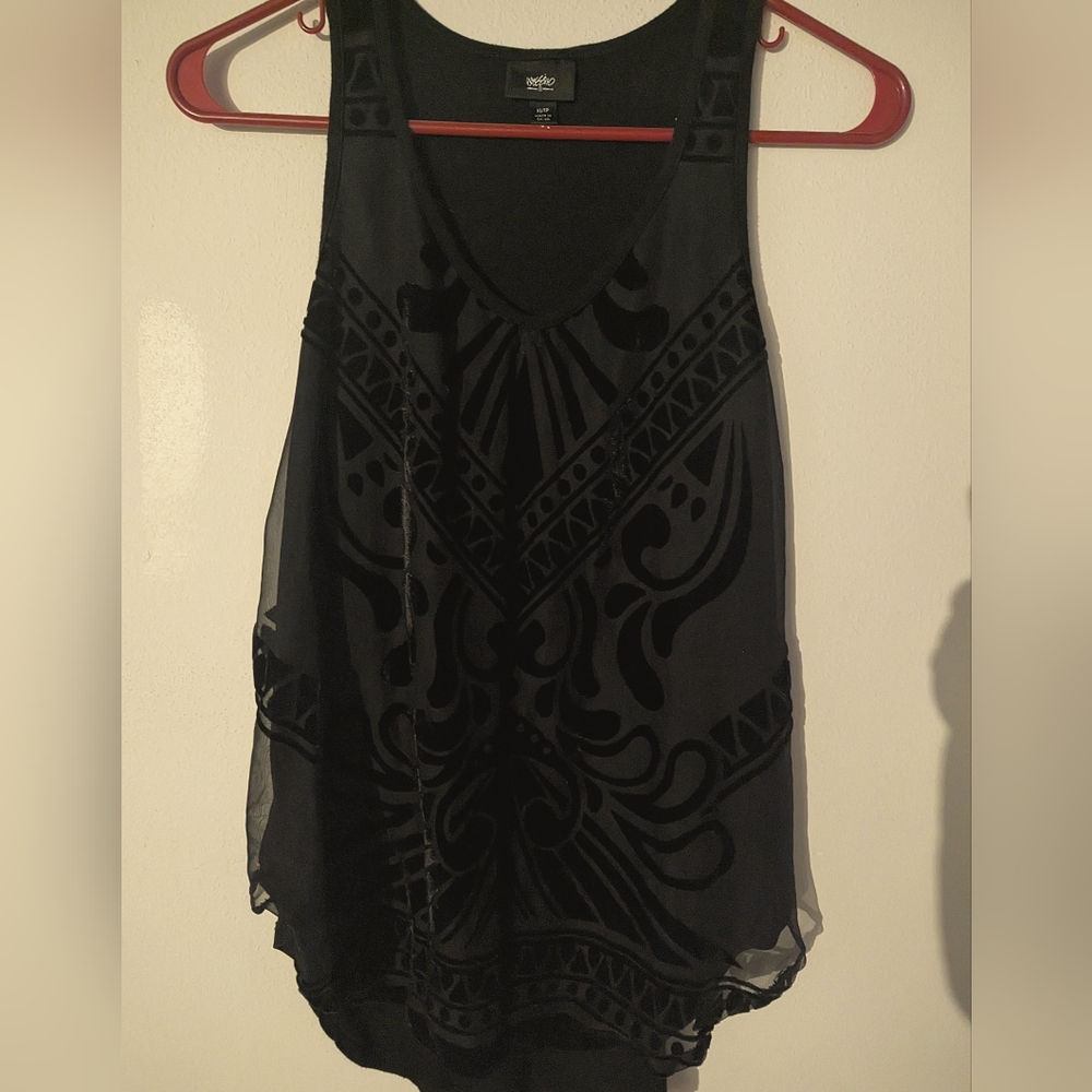 Black Sleeveless Top